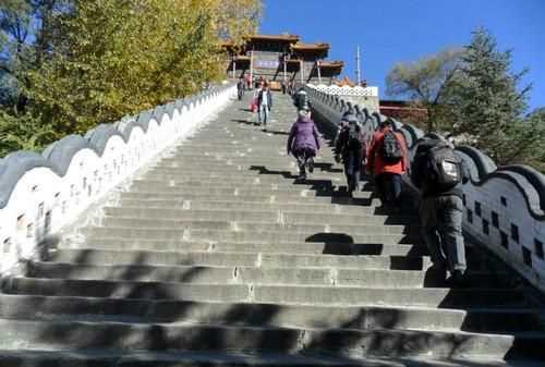 五臺山在哪個(gè)省，武當山、泰山、華山、五臺山、西湖、青海湖分布在哪個(gè)省？圖7