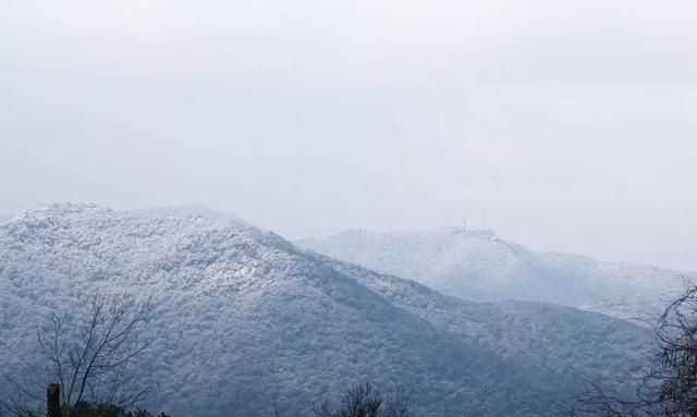 西湖十景介紹，西湖十景名稱有什么含義和來(lái)歷？雙峰插云為什么看不到了？圖11