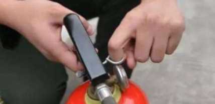 新干粉滅火器多久年檢一次,手提式干粉滅火器多久年檢一次圖2