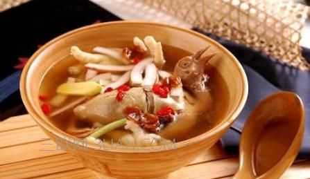 月經(jīng)期雞肉用什么燉最營(yíng)養(yǎng)呢