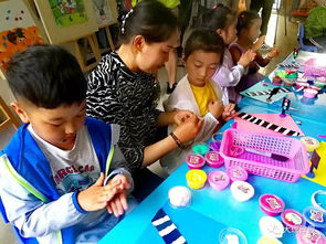 幼兒過(guò)斑馬線(xiàn)的安全小知識