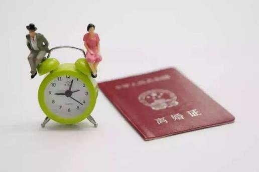 分居不離婚拖著(zhù)誰(shuí)更怕