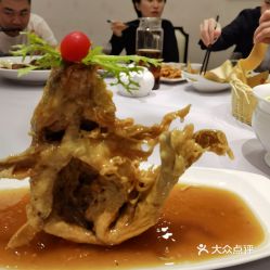 魯菜的來(lái)源和典故,魯菜糖醋鯉魚(yú)典故,魯菜九轉大腸典故