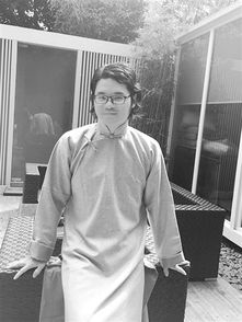 古詩(shī)句暖風(fēng)熏得游人醉_