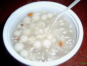 糯米酒儲(chǔ)存的注意事項(xiàng),糯米酒煲雞的注意事項(xiàng),糯米酒釀酒注意事項(xiàng)