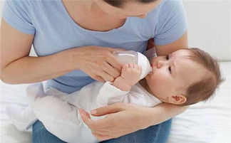 回奶的方法回奶時的注意事項(xiàng),剖腹產(chǎn)回奶的注意事項(xiàng),乳腺炎回奶的注意事項(xiàng)