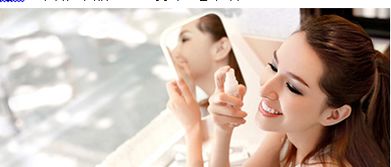 異地戀女生戀愛(ài)時(shí)的注意事項