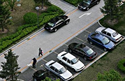 購買小區(qū)二手車位注意事項(xiàng),購買地下車位注意事項(xiàng),小區(qū)車位轉(zhuǎn)讓注意事項(xiàng)