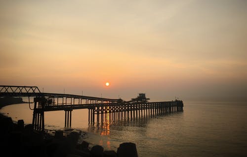 都市首席風(fēng)云小說(shuō)琥珀盛驊無(wú)刪減閱讀
