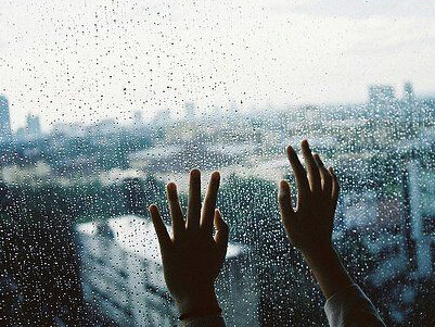 下雨天有點(diǎn)喪的心情說(shuō)說(shuō)