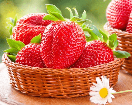 適合朋友圈失眠的傷感說(shuō)說(shuō)：你是我的東南西北，勝過(guò)一切蒼山泱水